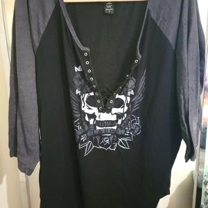 Torrid skull top